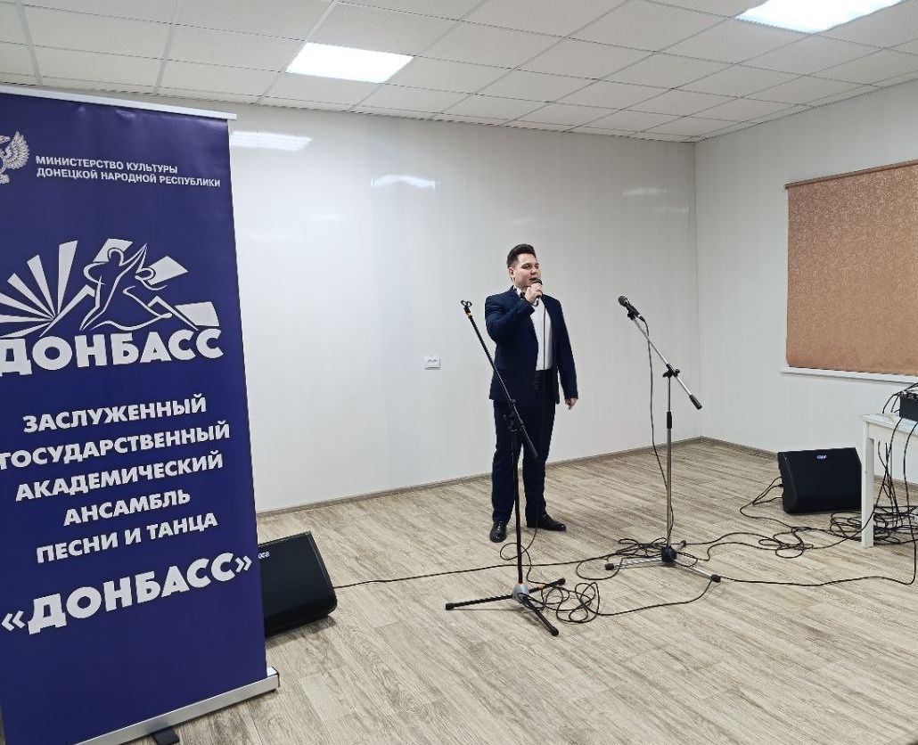 5 Традиции не изменяя: в канун Дня защитника Отечества ансамбль “Донбасс” дал концерты для раненых бойцов