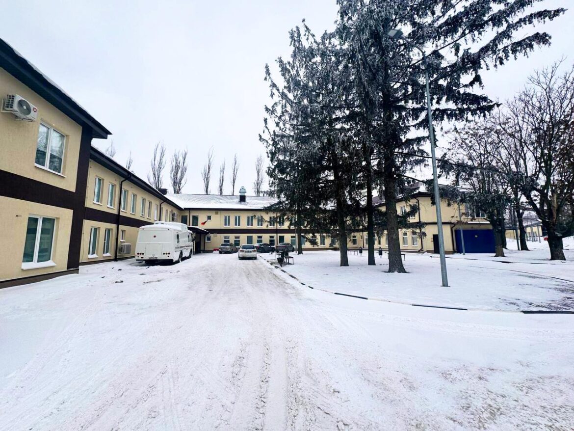 больница в Волновахе Без остановки приема: в Волновахе завершили восстановление Центральной районной больницы