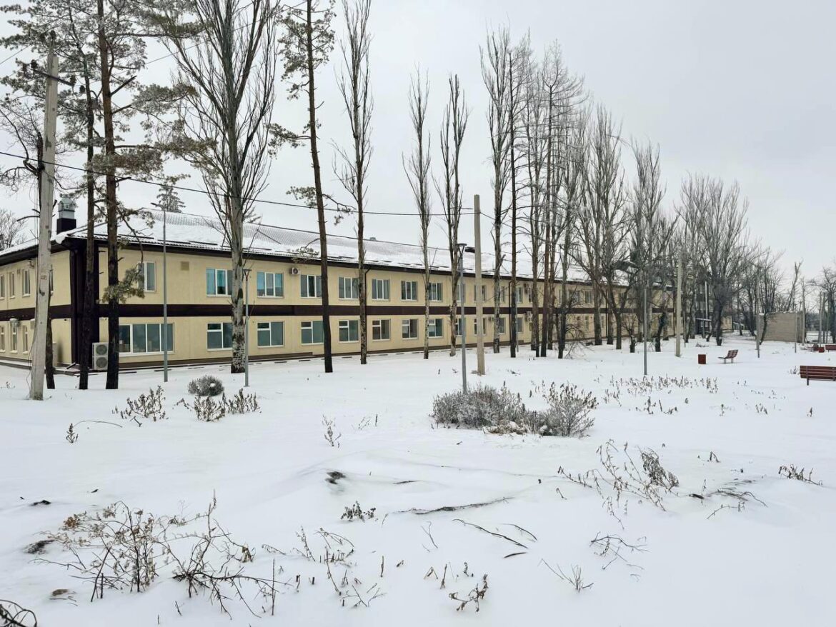 больница в Волновахе Без остановки приема: в Волновахе завершили восстановление Центральной районной больницы