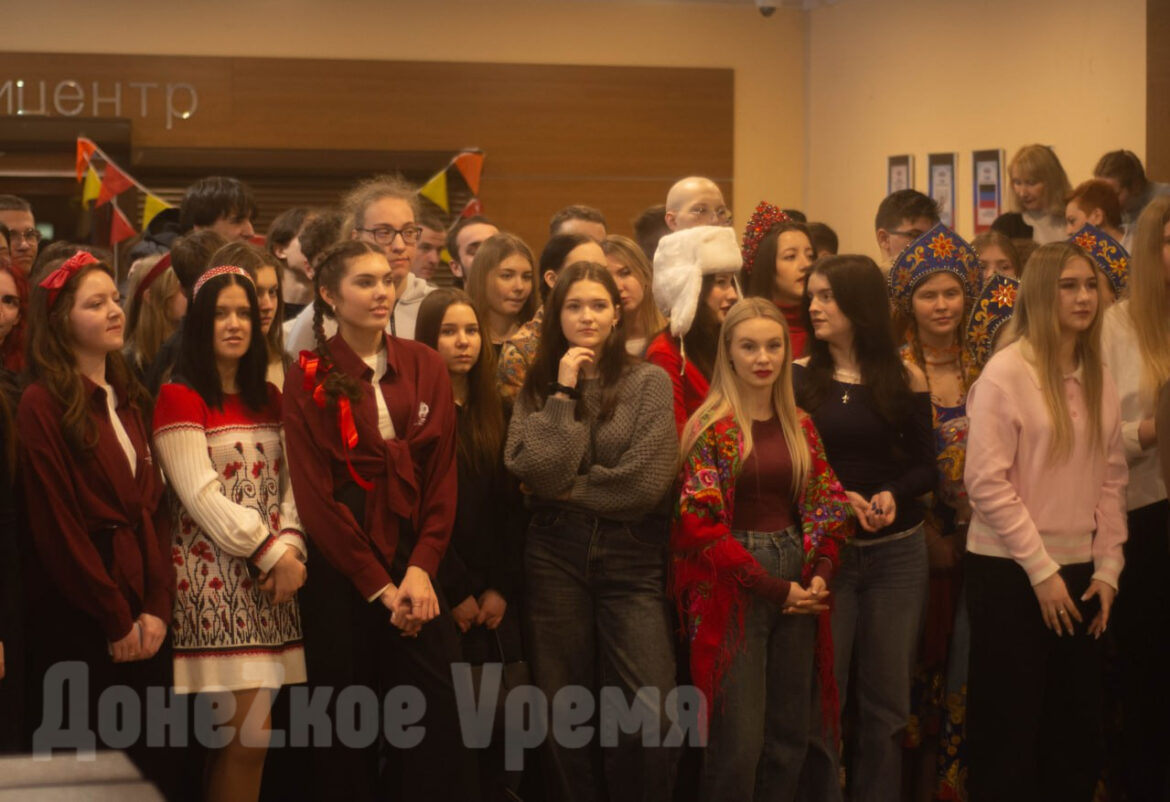 photo_2026-02-19_09-18-29 В цене только “блинная валюта”: в донецком филиале Президентской академии зашумела веселая Масленица