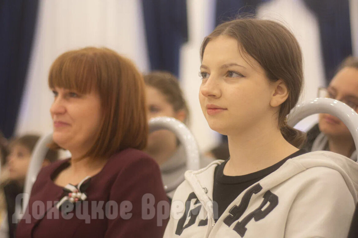 DSC_6590 Увидели историю изнутри: в Донецке показали документальные фильмы о Великой Отечественной войне