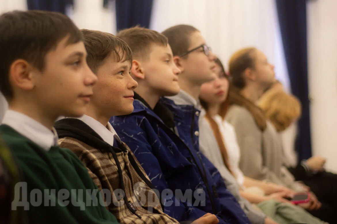 DSC_6596 Увидели историю изнутри: в Донецке показали документальные фильмы о Великой Отечественной войне