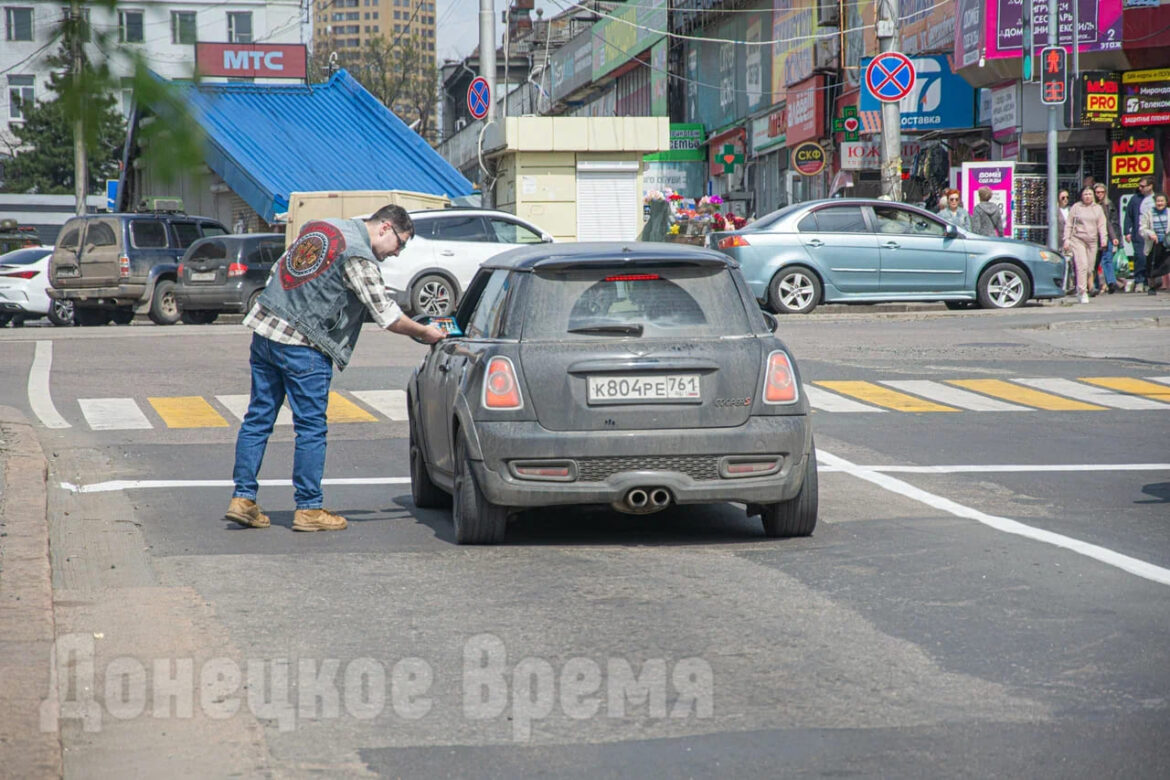 Помогать другим — норма: донецкие байкеры напомнили о правилах поведения на дороге