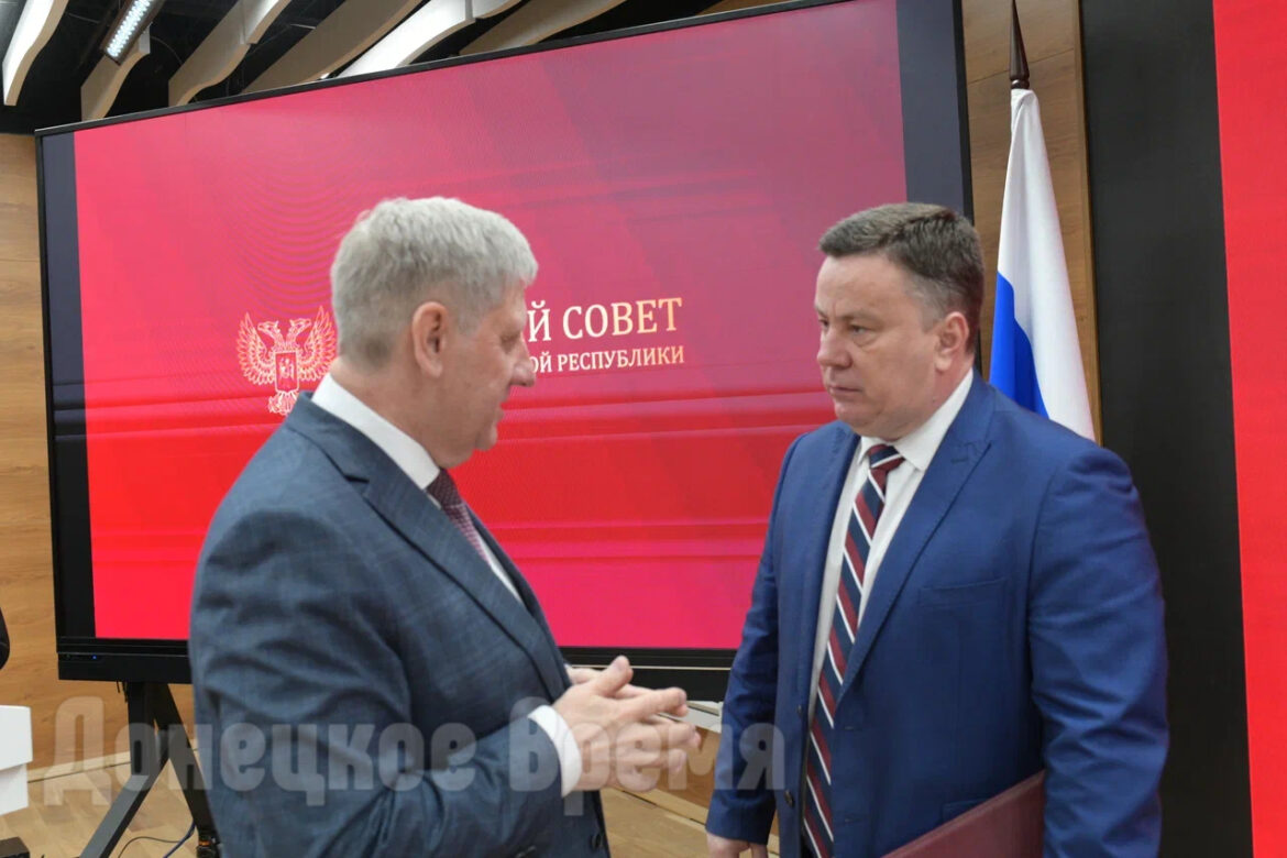«Я не прошу комментировать, я прошу инициатив»: Денис Пушилин подвел итоги Стратегической сессии