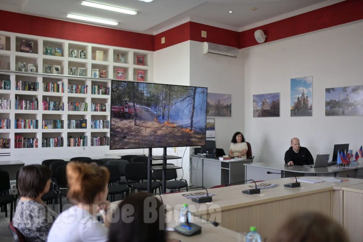 DSC_8502 Ущерб лесам и рекам на международный суд: в ДНР презентовали «Белую книгу» о природе Донбасса