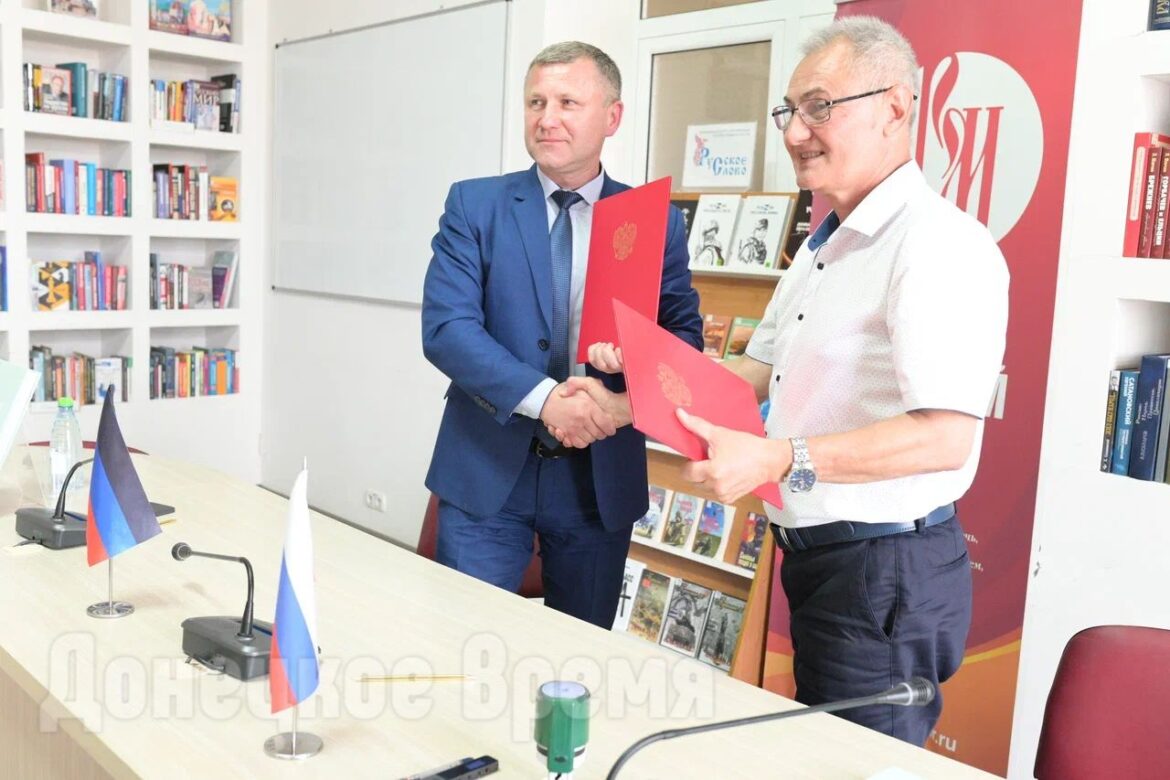 DSC_8602 Ущерб лесам и рекам на международный суд: в ДНР презентовали «Белую книгу» о природе Донбасса