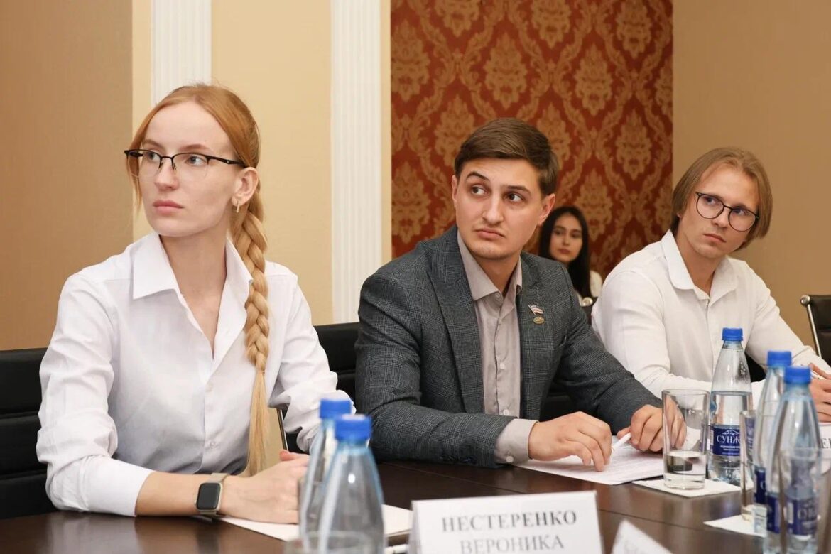 «Чтобы помощь была не на бумаге, а на деле»: в ДНР обсудили меры поддержки ветеранов боевых действий
