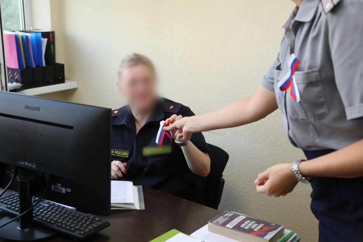 3 «Для нас это большая честь и гордость»: сотрудников ГУФСИН России по ДНР поздравили с Днем флага