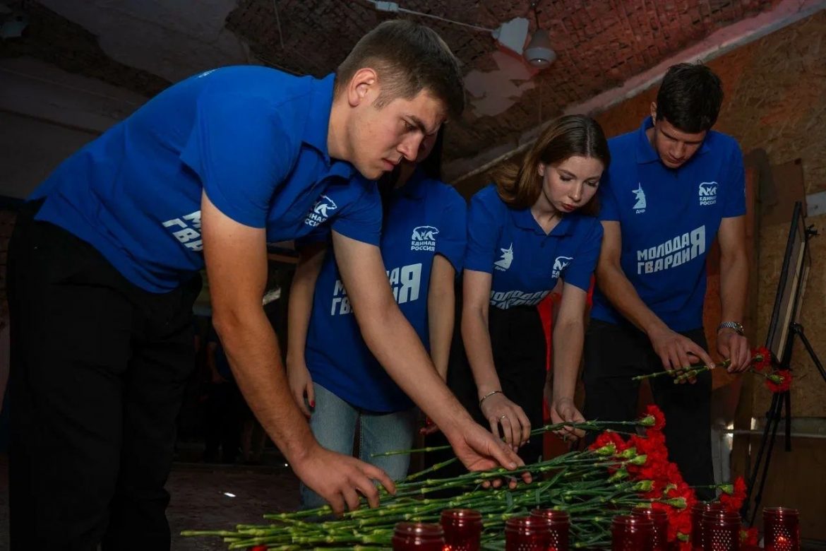 «Нельзя допустить, чтобы эти события были забыты»: в ДНР почтили память жертв терроризма